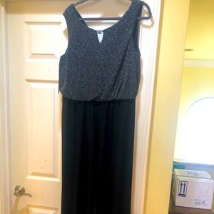 Scarlett Pant Suit. Perfect for holidays. Very flattering.